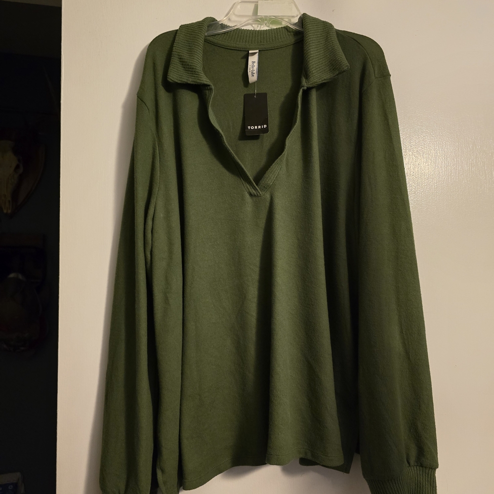 Torrid Green Long Sleeve Top